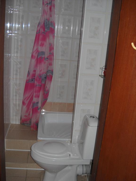 ホテルSmerekova Hata ヤシニャ 部屋 写真